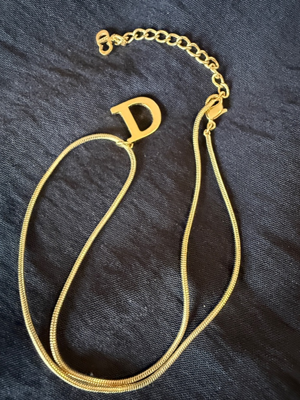 Dior Gold D Logo Snake Chain Necklace EUC - Picture 2 of 10